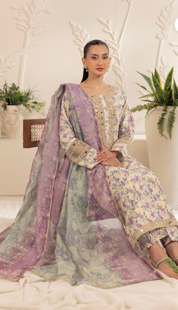 Floral Radiance – 3-Piece Printed Lawn Suit